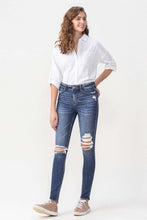 Load image into Gallery viewer, Vervet High Waist Warn In Blue Wash Jeans
