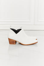 Load image into Gallery viewer, MMShoes Trust Yourself Embroidered Crossover Cowboy Bootie in White
