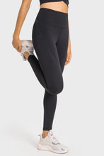 Load image into Gallery viewer, High-Rise Wide Waistband Pocket Yoga Leggings
