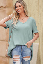 Load image into Gallery viewer, V-Neck Dropped Shoulder Tunic Top
