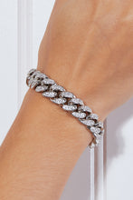 Load image into Gallery viewer, GNJ MANUFACTURING Curb Chain Bracelet in Silver
