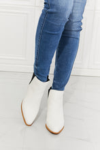 Load image into Gallery viewer, MMShoes Back At It Point Toe Bootie in White
