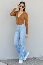 Load image into Gallery viewer, HYFVE Making Memories Cropped Collared Top
