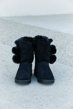 Load image into Gallery viewer, Forever Link Pom-Pom Faux Fur Snow Boots
