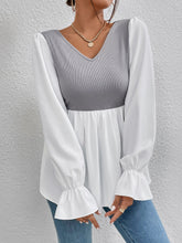 Load image into Gallery viewer, Contrast Flounce Sleeve V-Neck Blouse
