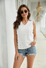 Load image into Gallery viewer, Lace Scalloped Keyhole V-Neck Tank
