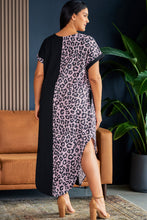 Load image into Gallery viewer, Plus Size Contrast Leopard Short Sleeve Midi Dress
