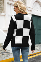 Load image into Gallery viewer, Checkered Round Neck Ribbed Trim Sweater
