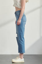 Load image into Gallery viewer, Muselooks What You Want Distressed Cropped Jeans
