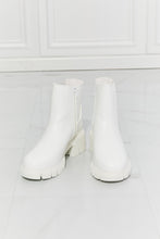 Load image into Gallery viewer, MMShoes What It Takes Lug Sole Chelsea Boots in White
