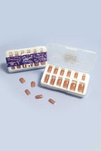 Load image into Gallery viewer, POPMI Miss Jane Press-On Nails
