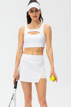 Load image into Gallery viewer, Cutout Detail Sports Bra
