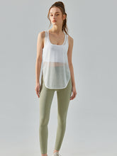 Load image into Gallery viewer, Scoop Neck Sports Tank Top

