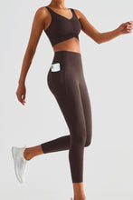 Load image into Gallery viewer, Wide Waistband Sports Leggings with Pockets
