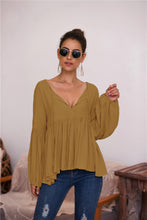 Load image into Gallery viewer, Puff Long Sleeve Pleated Top
