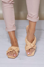 Load image into Gallery viewer, Cape Robbin Déjà Vu Ruched Slides
