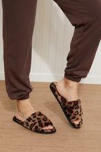 Load image into Gallery viewer, Qupid Movie Nights Leopard Faux Fur Slide Slippers
