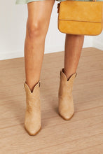 Load image into Gallery viewer, East Lion Corp Lasso My Heart Cowboy Booties dibs lasso
