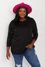 Load image into Gallery viewer, Acting Pro City Loft Full Size Three-Quarter Sleeve Tunic Top
