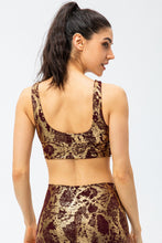 Load image into Gallery viewer, Metallic Snakeskin Print Cropped Yoga Tank
