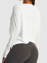 Load image into Gallery viewer, High-Low Slit Sports Top
