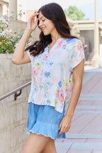 Load image into Gallery viewer, White Birch One And Only Full Size Short Sleeve Floral Print Top
