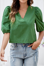 Load image into Gallery viewer, V Neck Puff Sleeve Top
