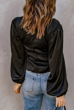 Load image into Gallery viewer, Plunge Puff Sleeve Blouse

